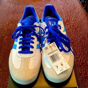 Adidas Messi limited edition sambas, new with tags, us men’s 7 and us women’s 8